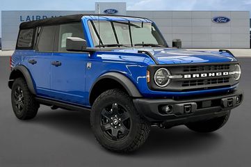 New 2025 Ford Bronco Big Bend® 4 Door in Lawrence #FW11916